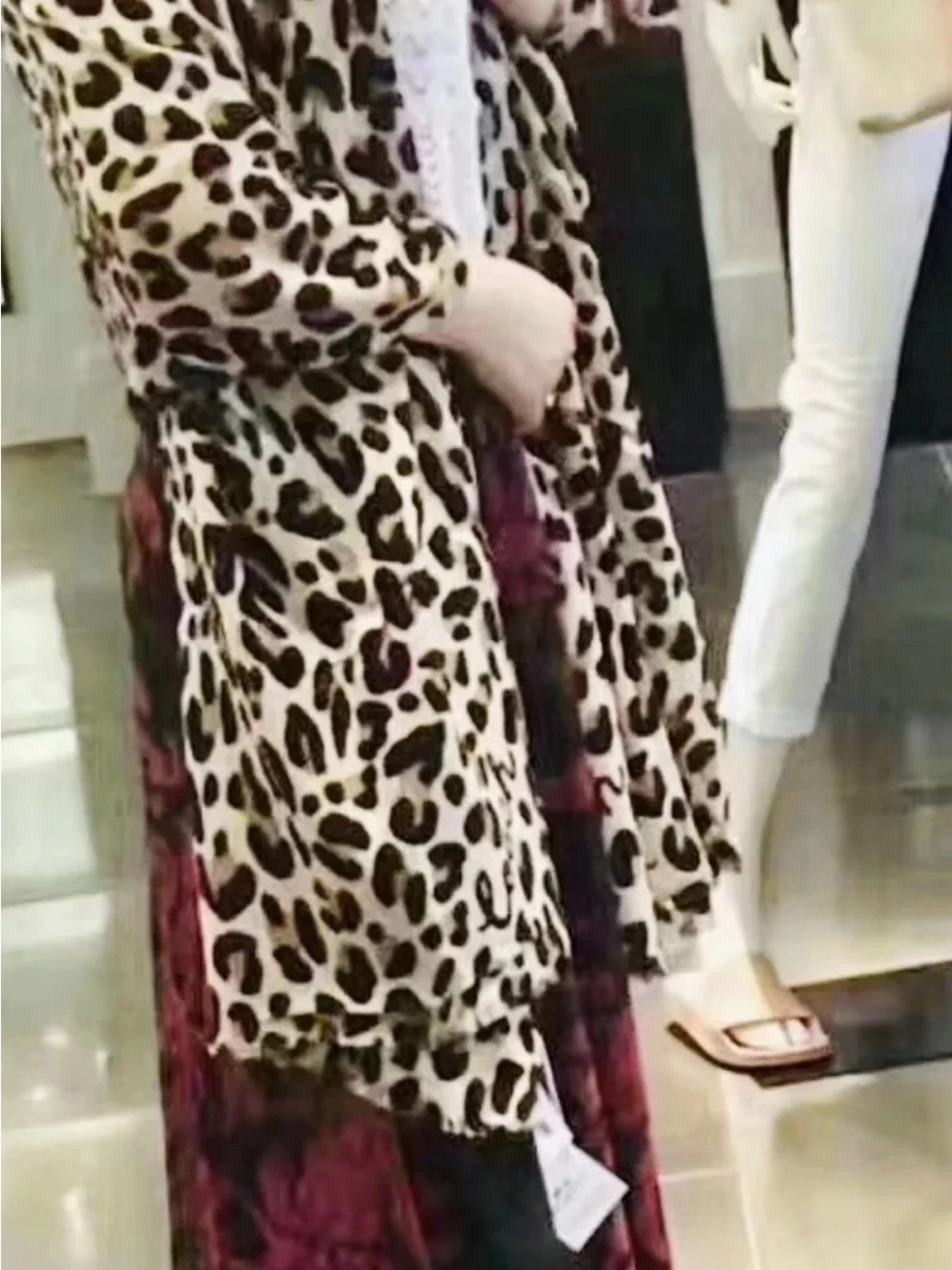 NWT Coach women leopard print scarf